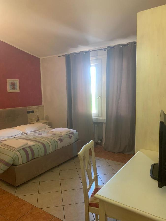 Hotel Due Colonne San Bonifacio Bagian luar foto